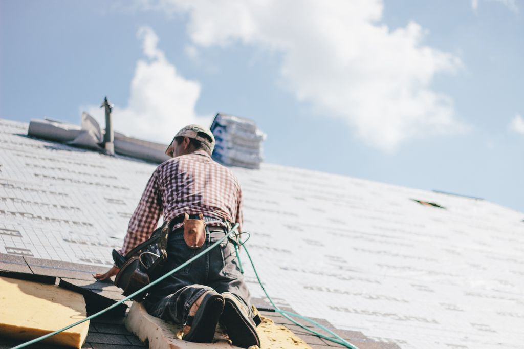 Roofing Insurance Claims: The Ultimate Homeowner Guide
